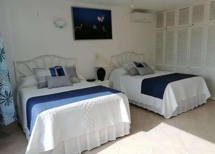 Confortable Depa En Condominio Frente Al Mar!